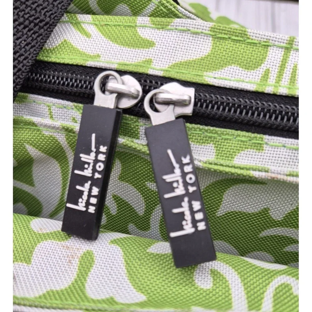 Nicole Miller Insulated Canvas Lunch Bag Green Damask Print Zippered Cooler Tote